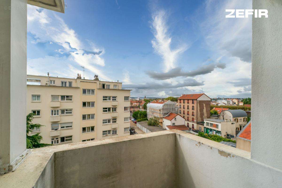 Appartement à NANTERRE