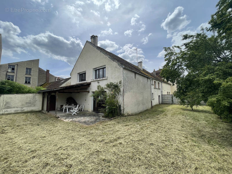 Maison à BONNARD