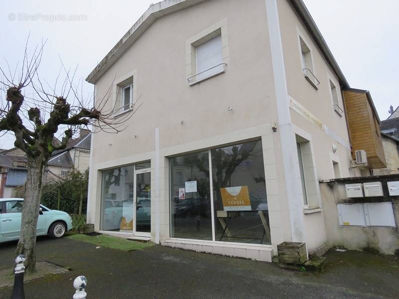 Appartement à LA CHARTRE-SUR-LE-LOIR