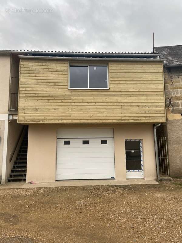 Appartement à LA CHARTRE-SUR-LE-LOIR