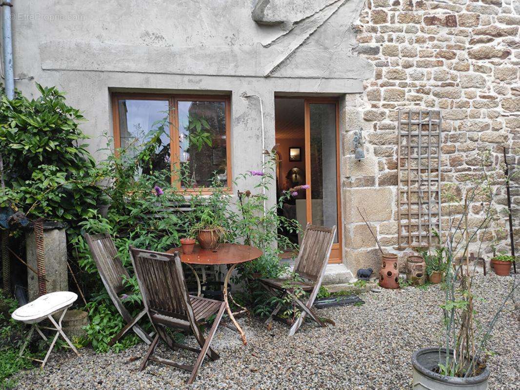 Maison à GUEMENE-SUR-SCORFF