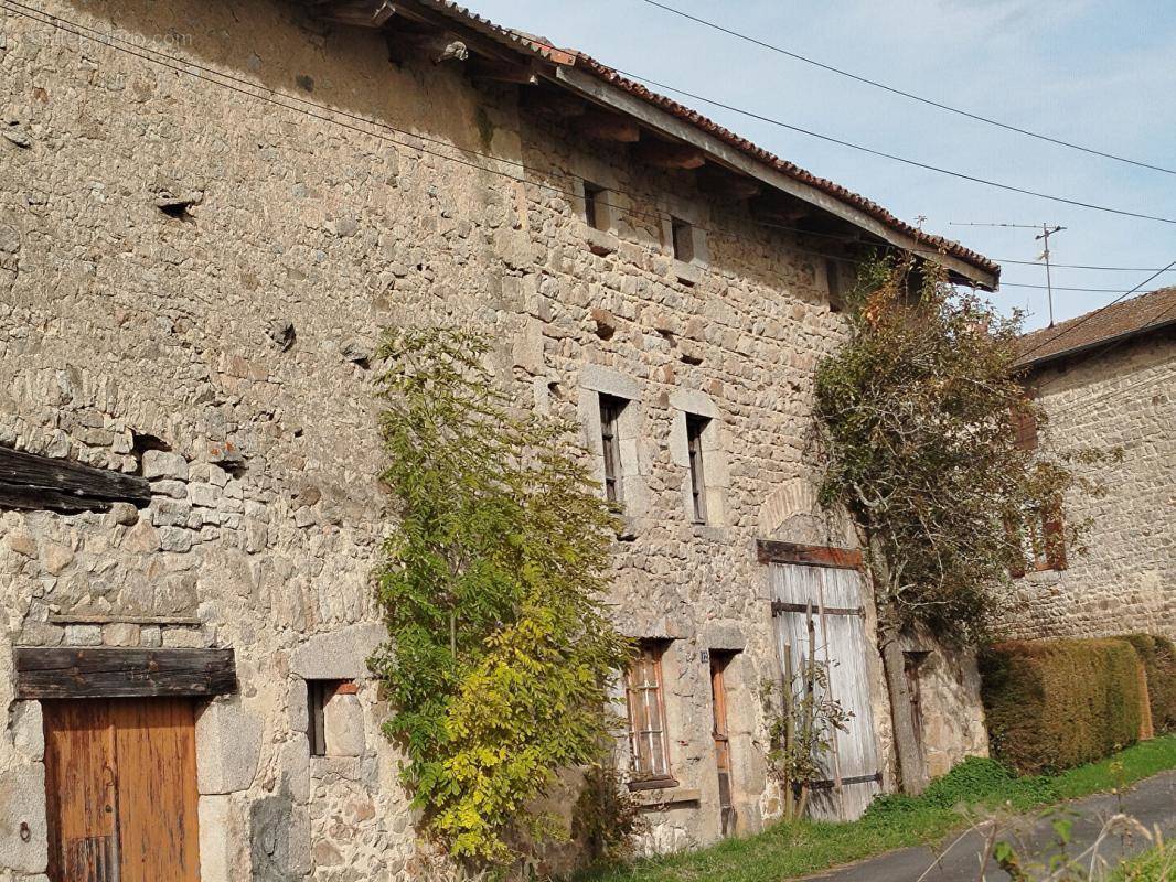 Maison à FOURNOLS