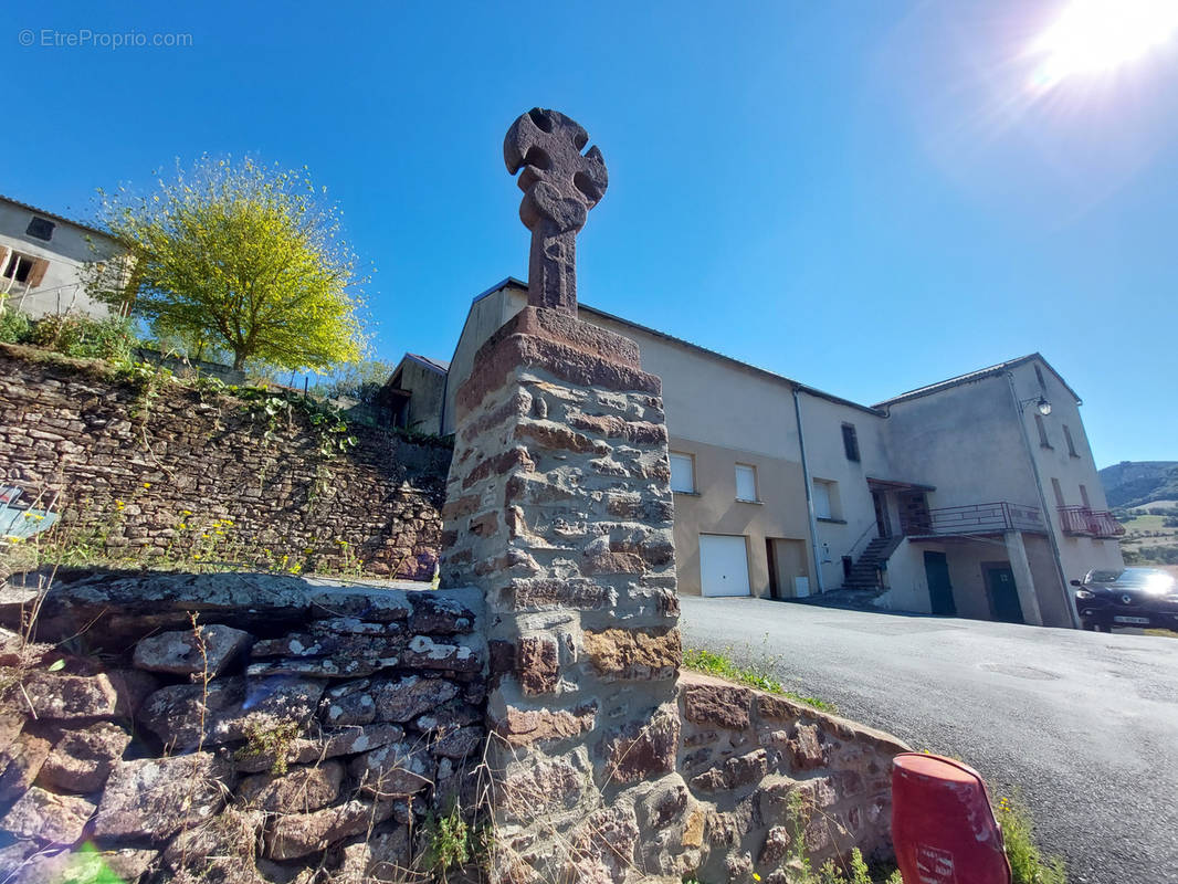 Maison à CAMARES