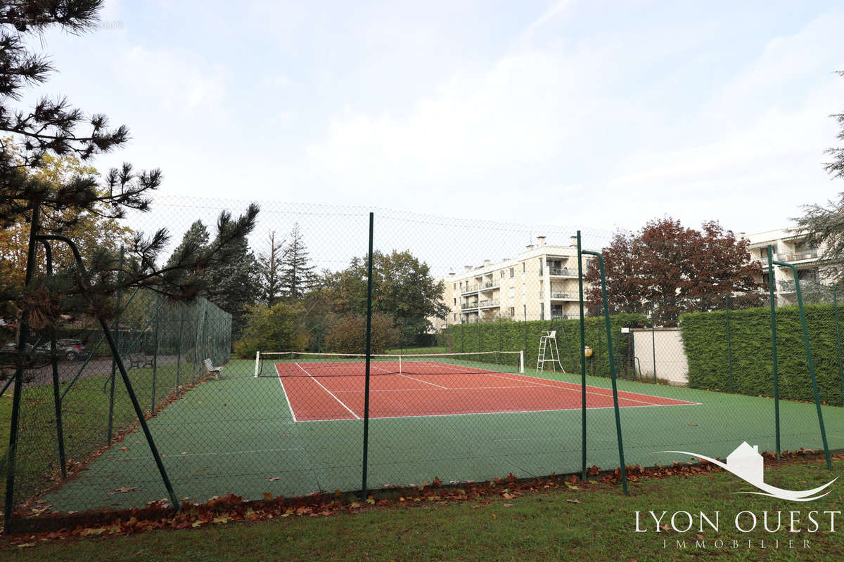 Appartement à CHARBONNIERES-LES-BAINS