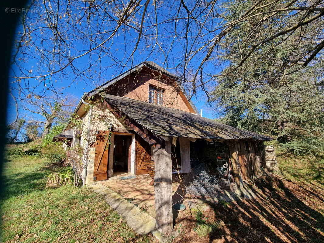 Maison à LABASSERE