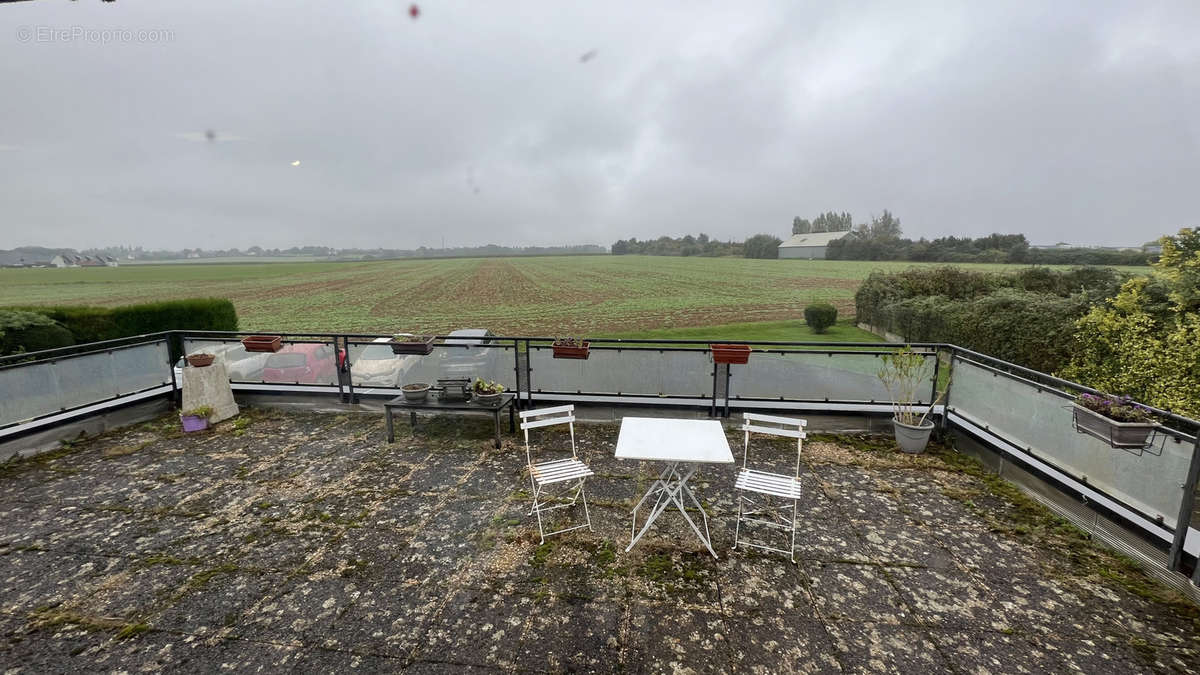 Appartement à CONDE-SUR-SARTHE