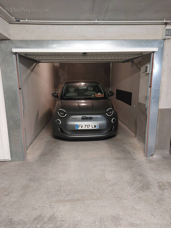 Parking à NICE