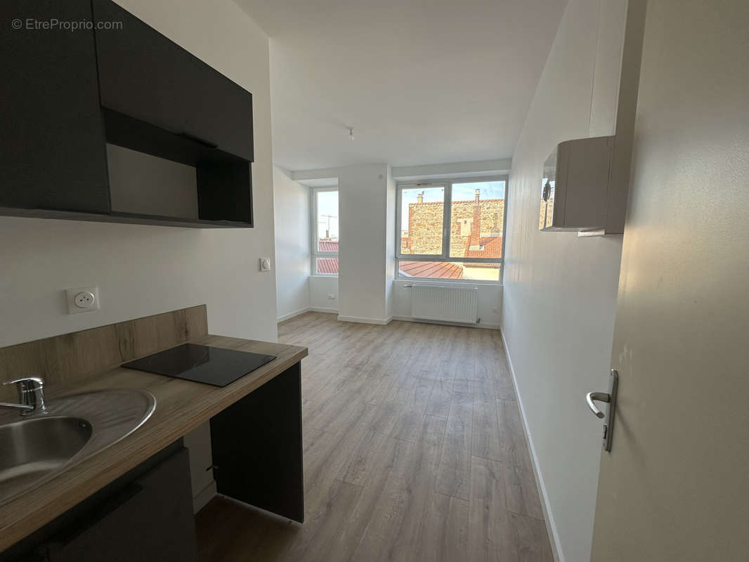 Appartement à SAINT-ETIENNE