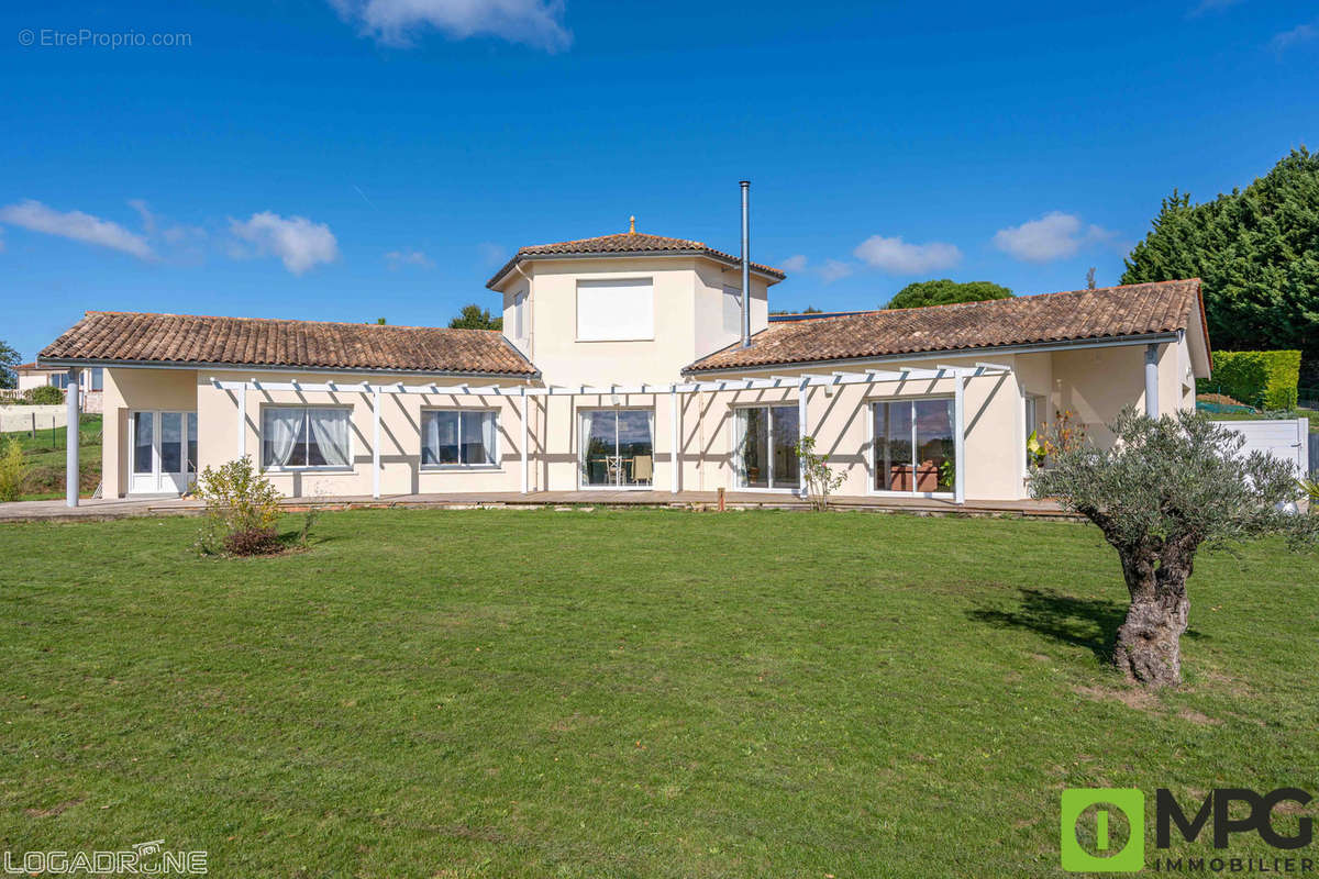 Maison à VILLENEUVE-SUR-LOT