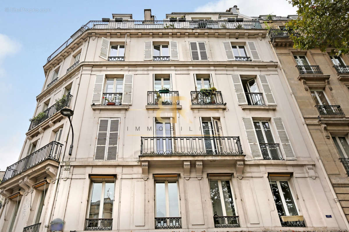 Appartement à PARIS-10E