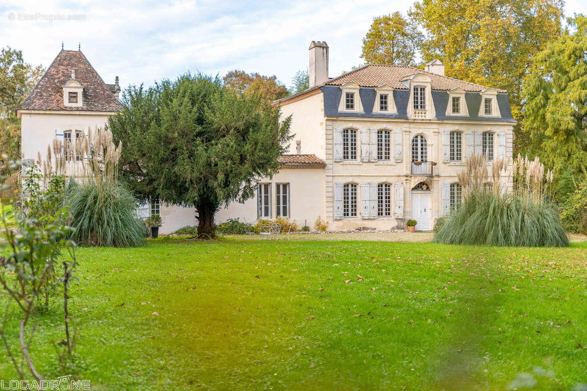 Maison à CLAIRAC