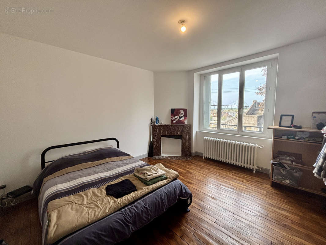 Appartement à BRIVE-LA-GAILLARDE