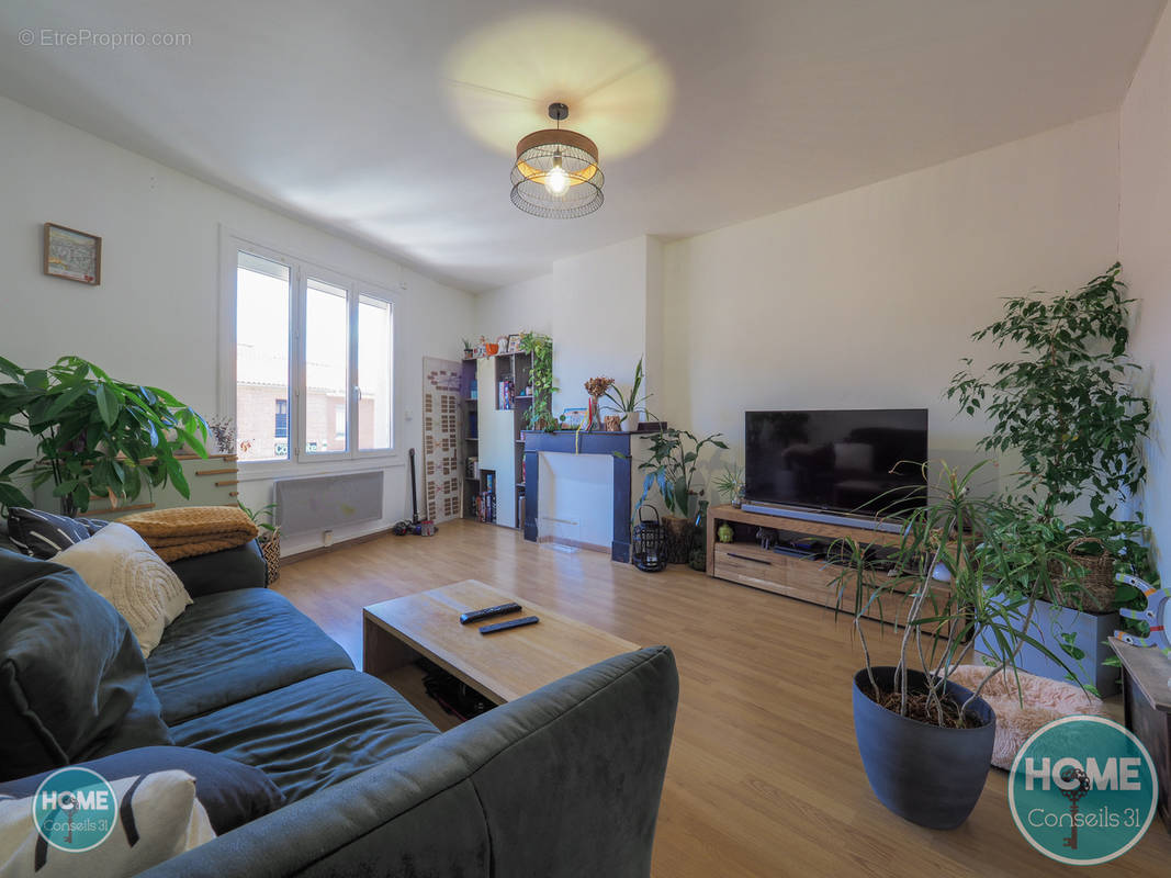 Appartement à COLOMIERS