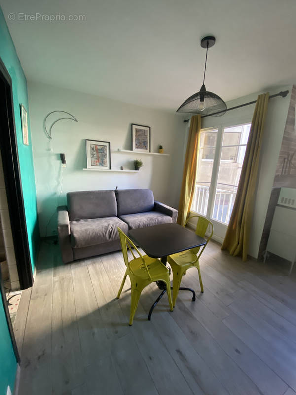 Appartement à MARSEILLE-7E