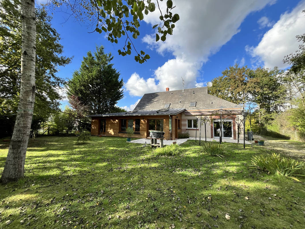 Maison à NOGENT-SUR-VERNISSON