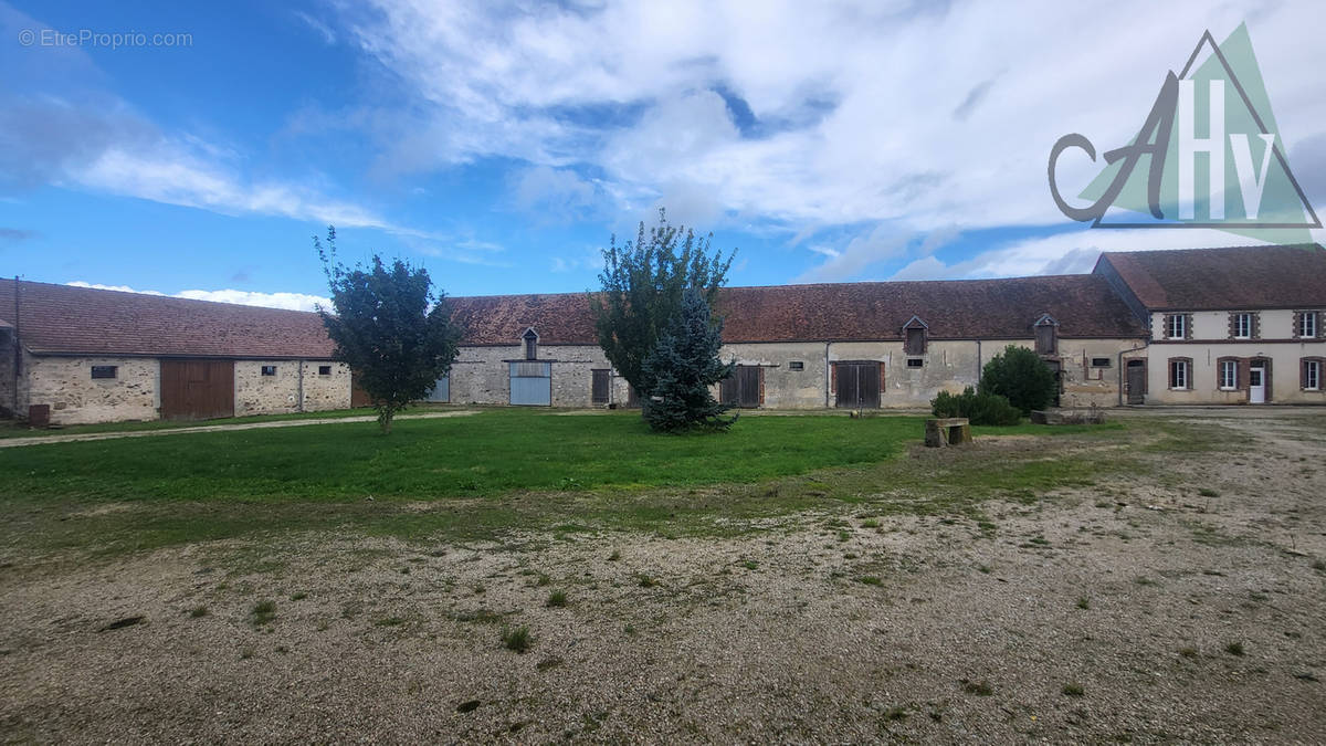 Maison à BRAY-SUR-SEINE