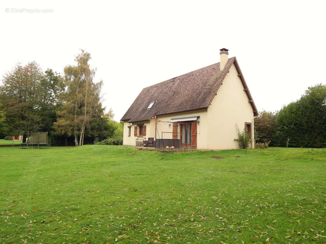 Maison à BRIONNE