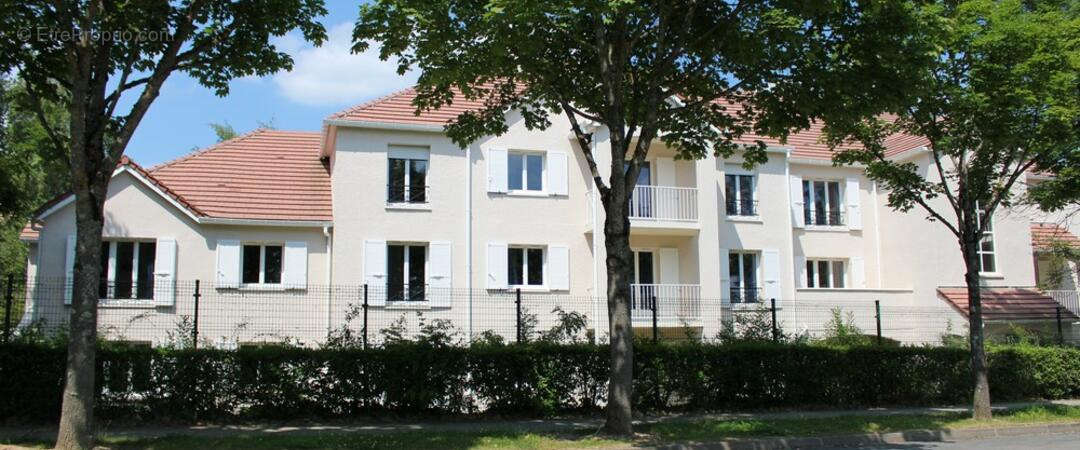 Appartement à MAGNY-LE-HONGRE