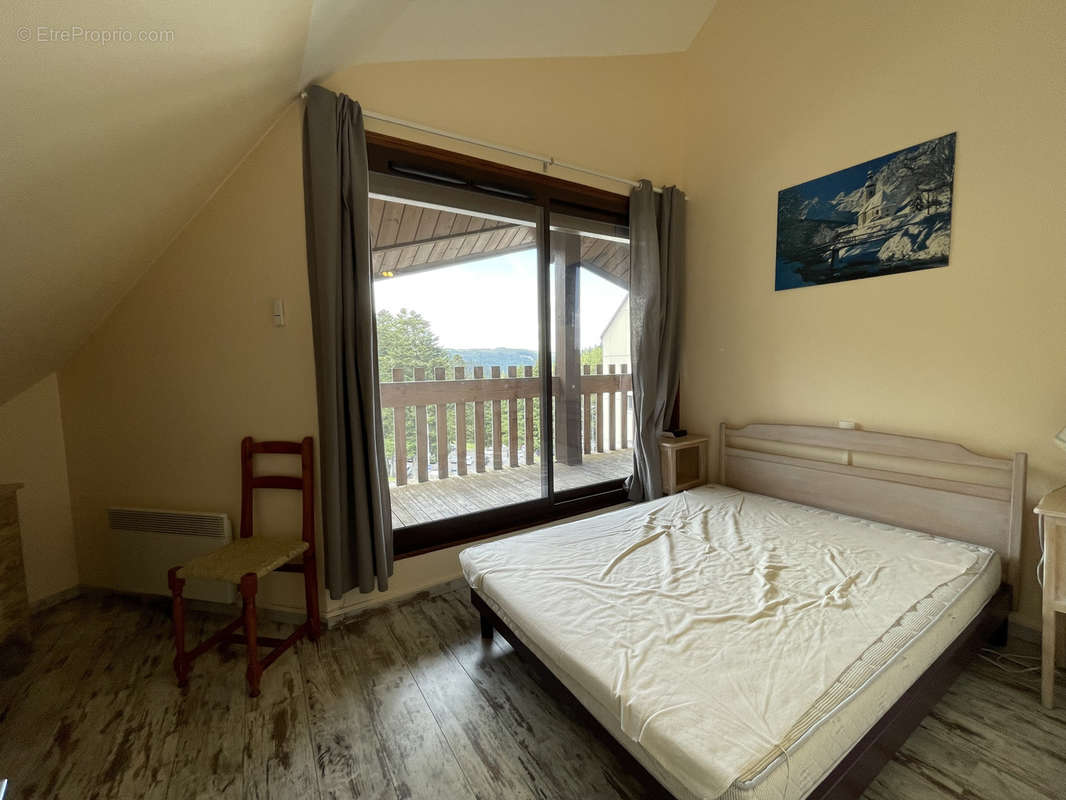 Appartement à LAVEISSIERE