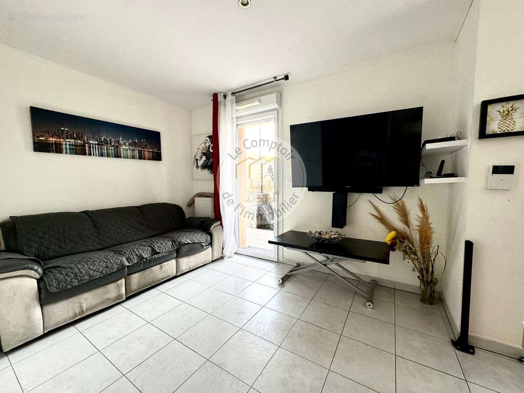 Appartement à MARSEILLE-9E