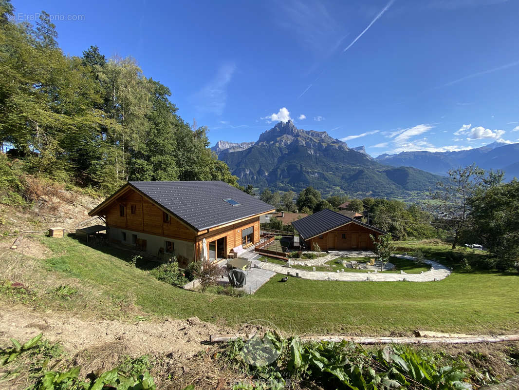 Maison à SALLANCHES