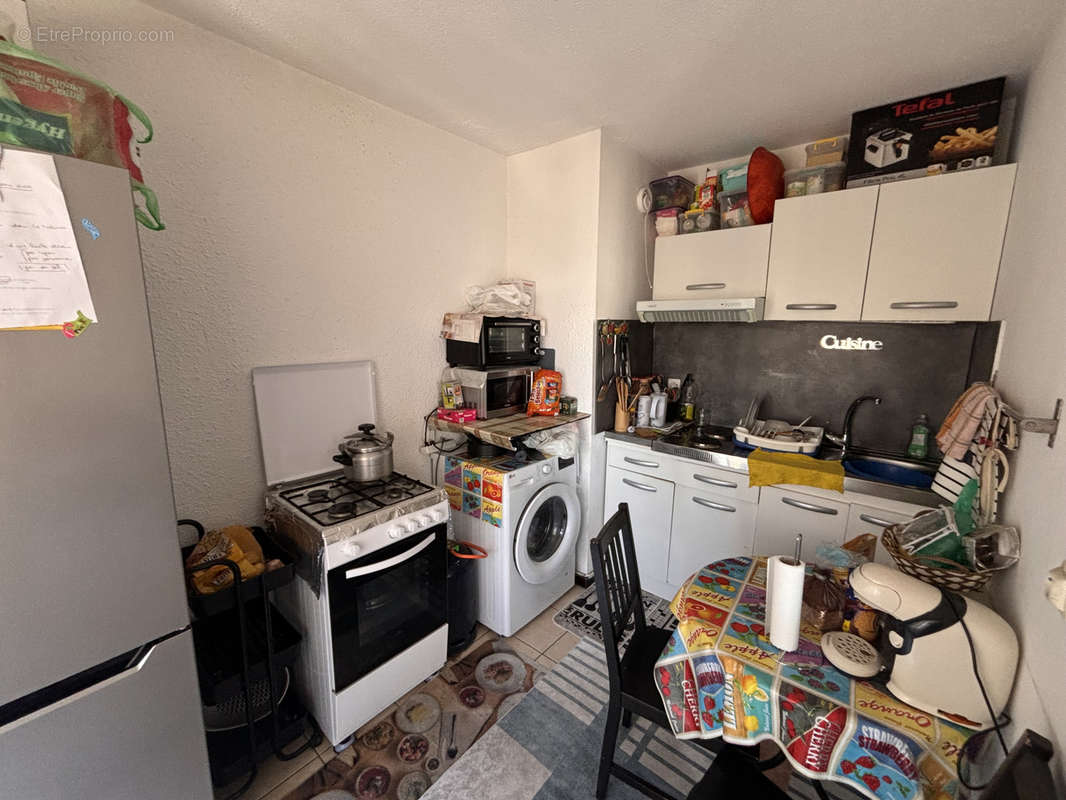 Appartement à MARSEILLE-3E