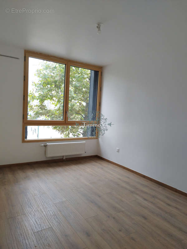 Appartement à EPINAY-SUR-SEINE