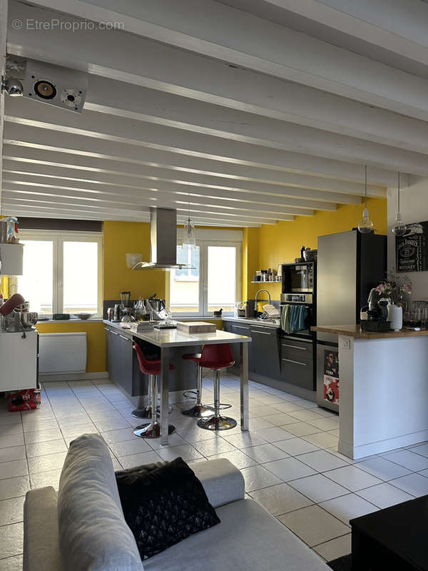 Appartement à SAINT-ETIENNE