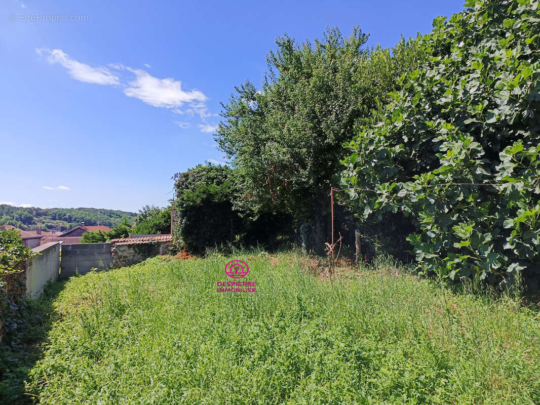 Maison à ROUSSILLON