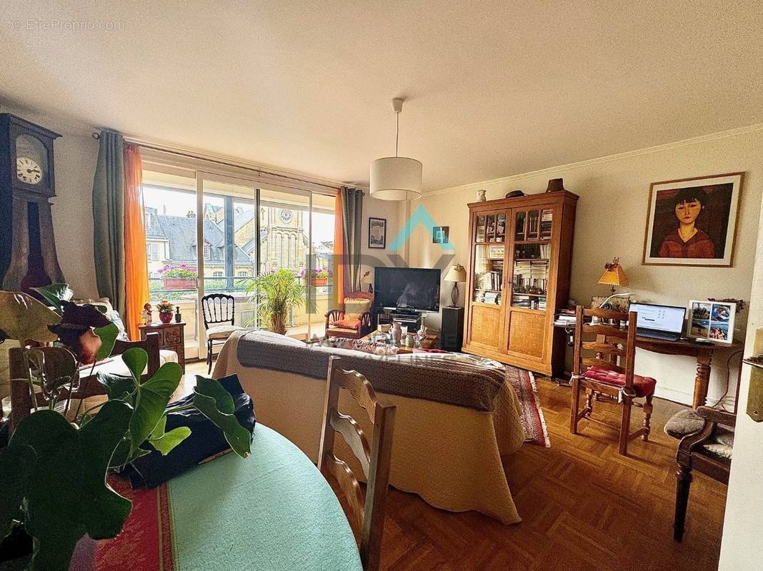 Appartement à SAINT-GERMAIN-EN-LAYE