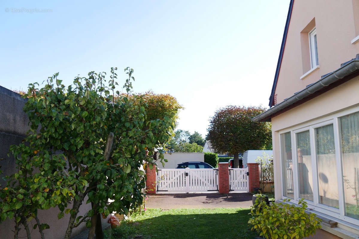 Maison à CABOURG