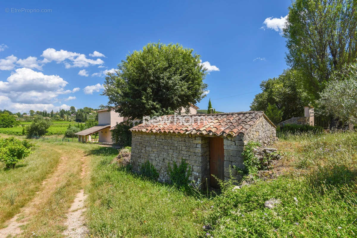 Maison à LORGUES