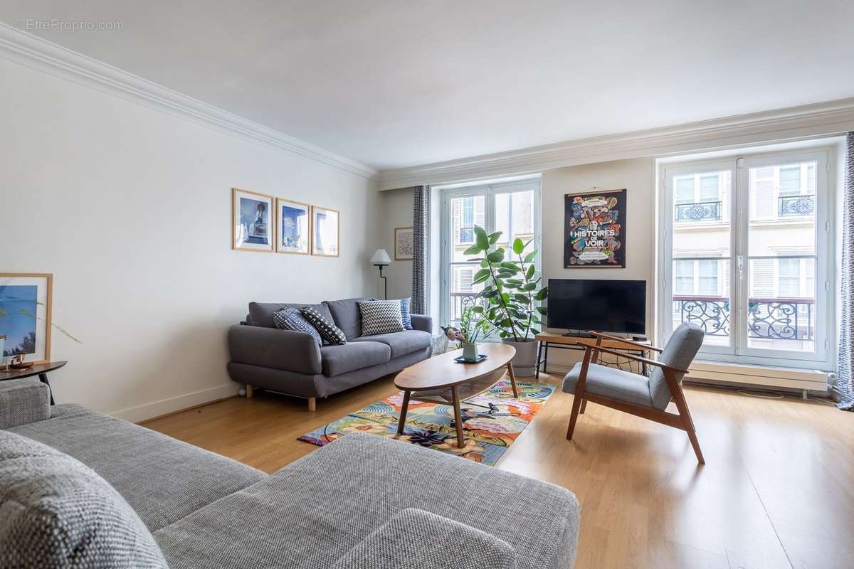 Appartement à PARIS-7E