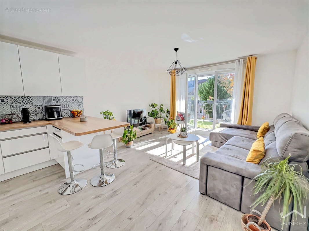 Appartement à LE PLESSIS-TREVISE