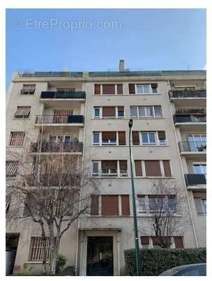 Appartement à COLOMBES