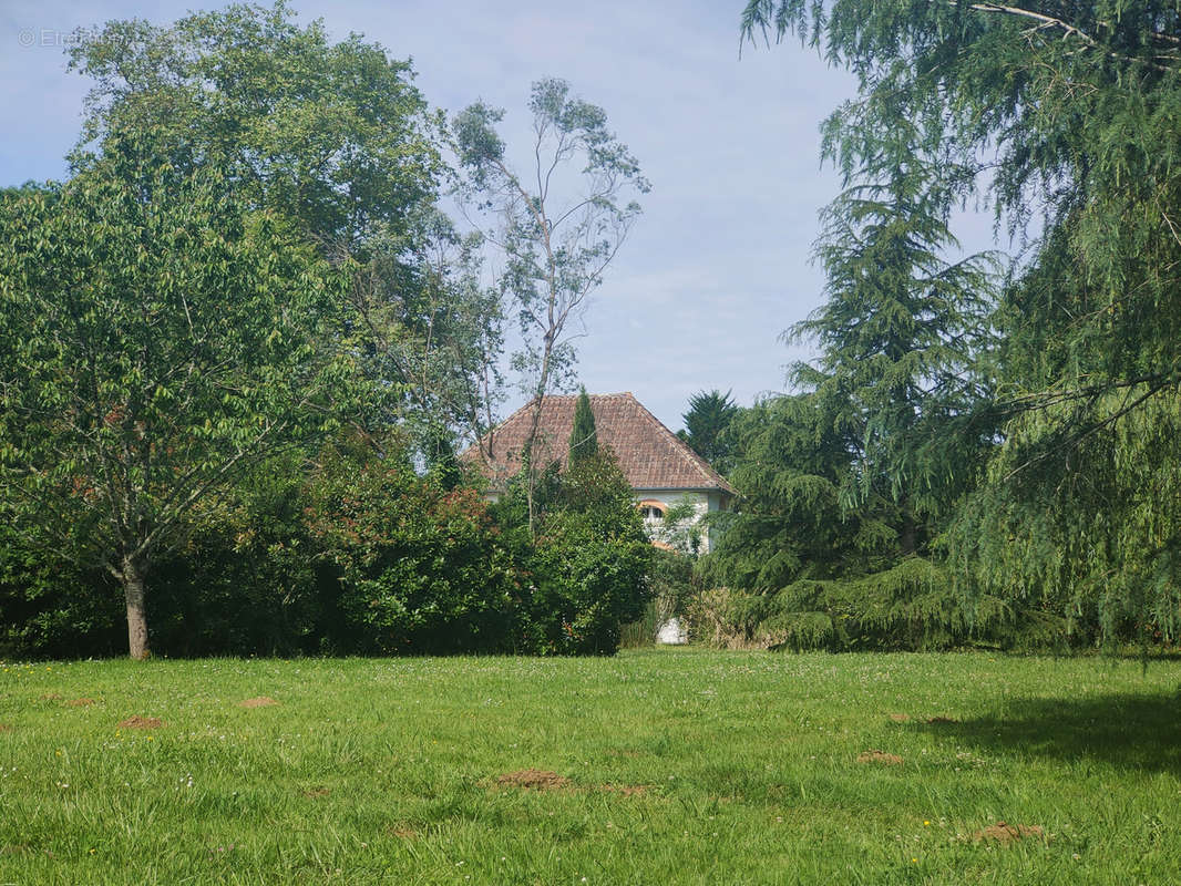 Maison à SAINT-MARTIN-DE-SEIGNANX