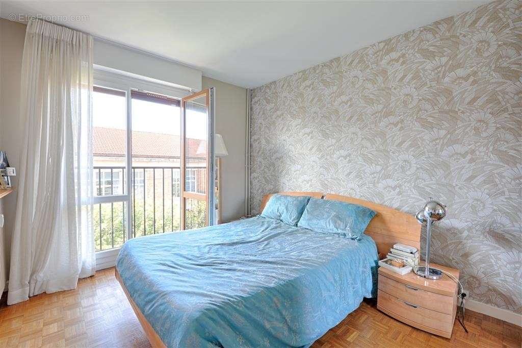 Appartement à SAINT-MAUR-DES-FOSSES