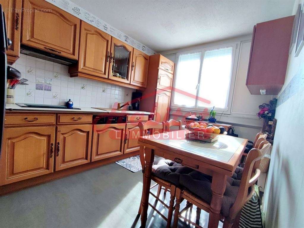 Appartement à CHELLES