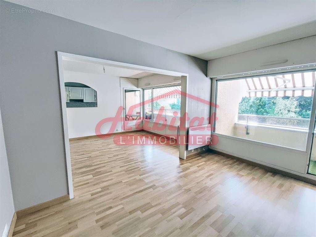 Appartement à CHELLES