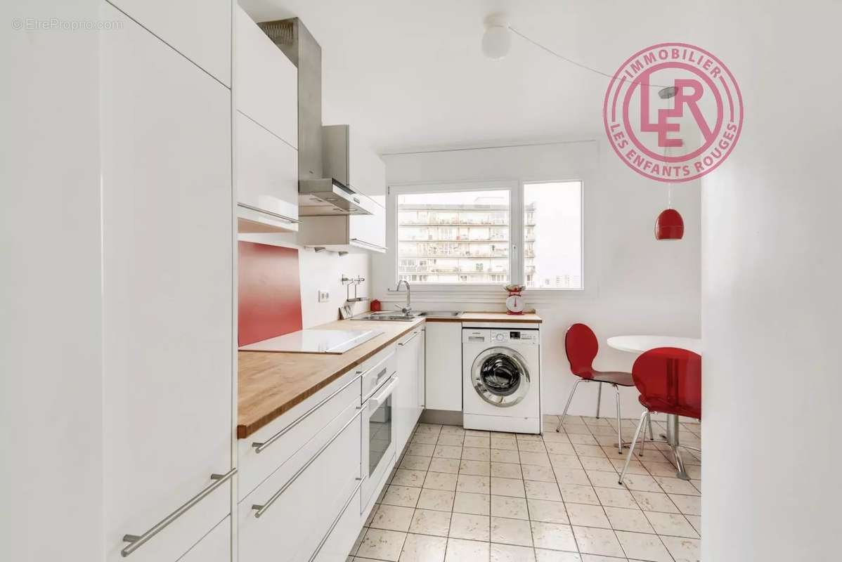 Appartement à PARIS-19E