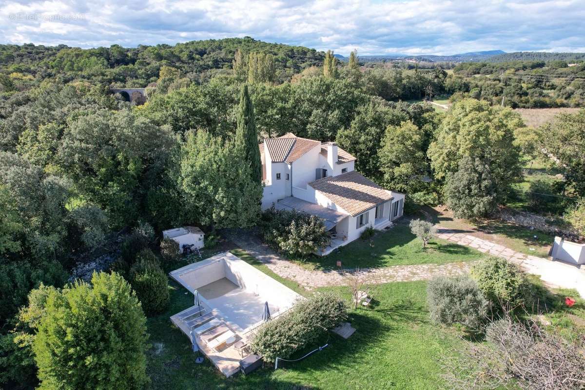 Maison à UZES