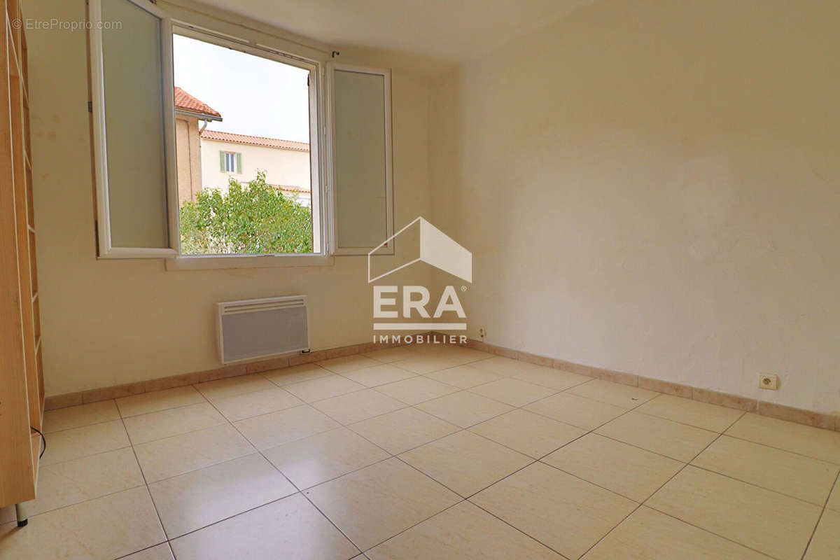 Appartement à MARSEILLE-10E