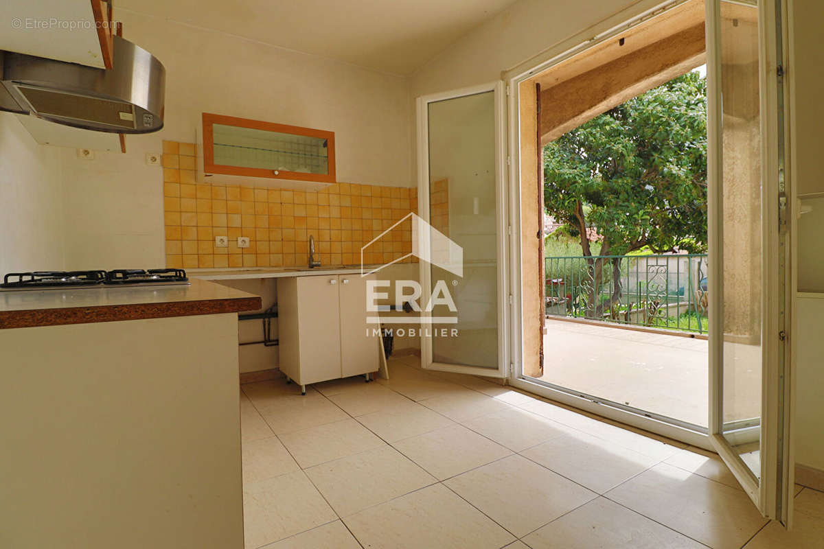 Appartement à MARSEILLE-10E