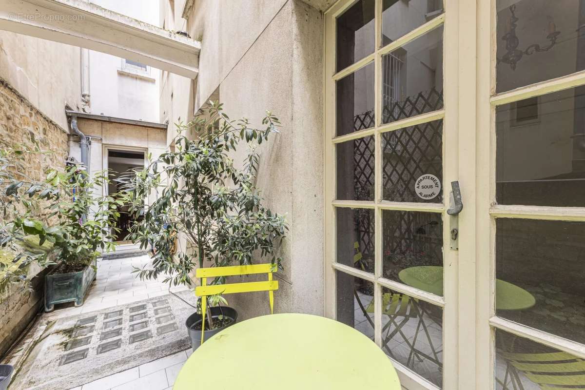 Appartement à PARIS-4E