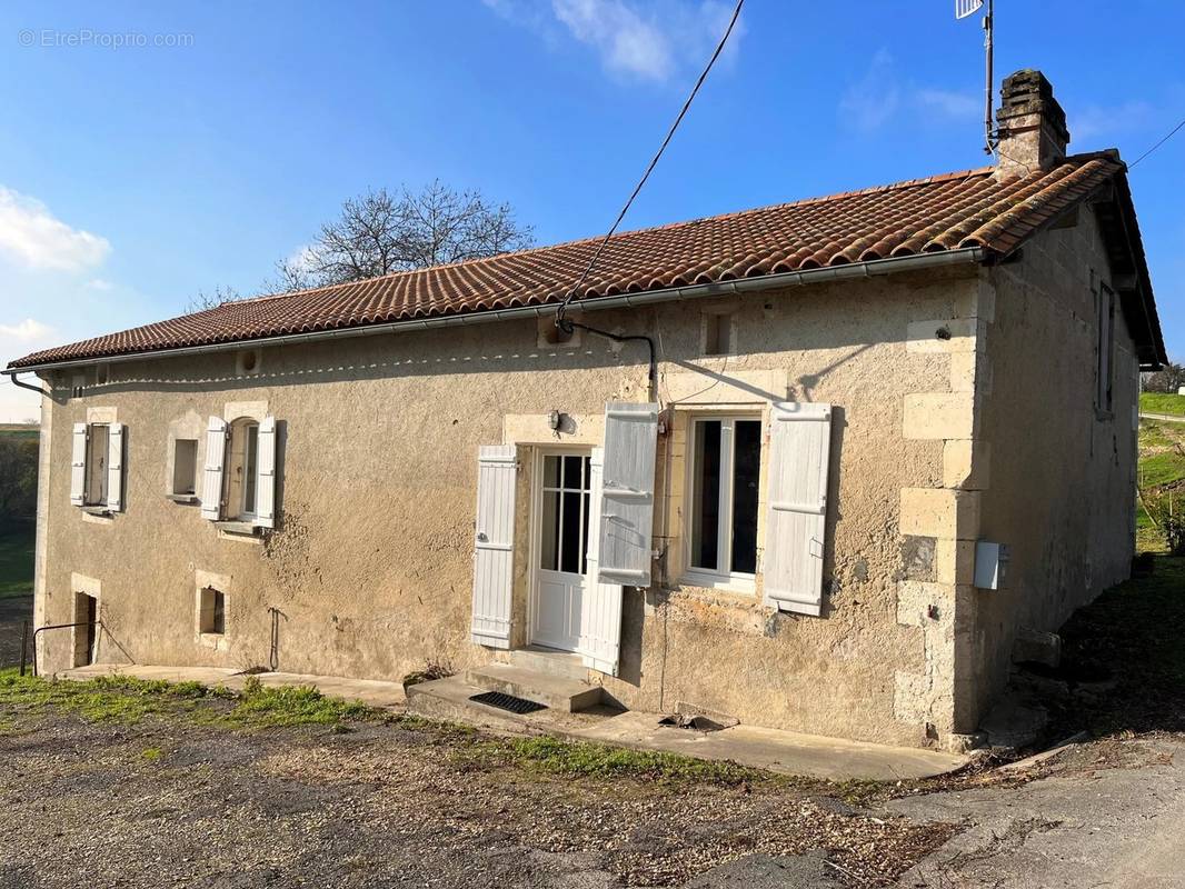 Maison à VERTEILLAC