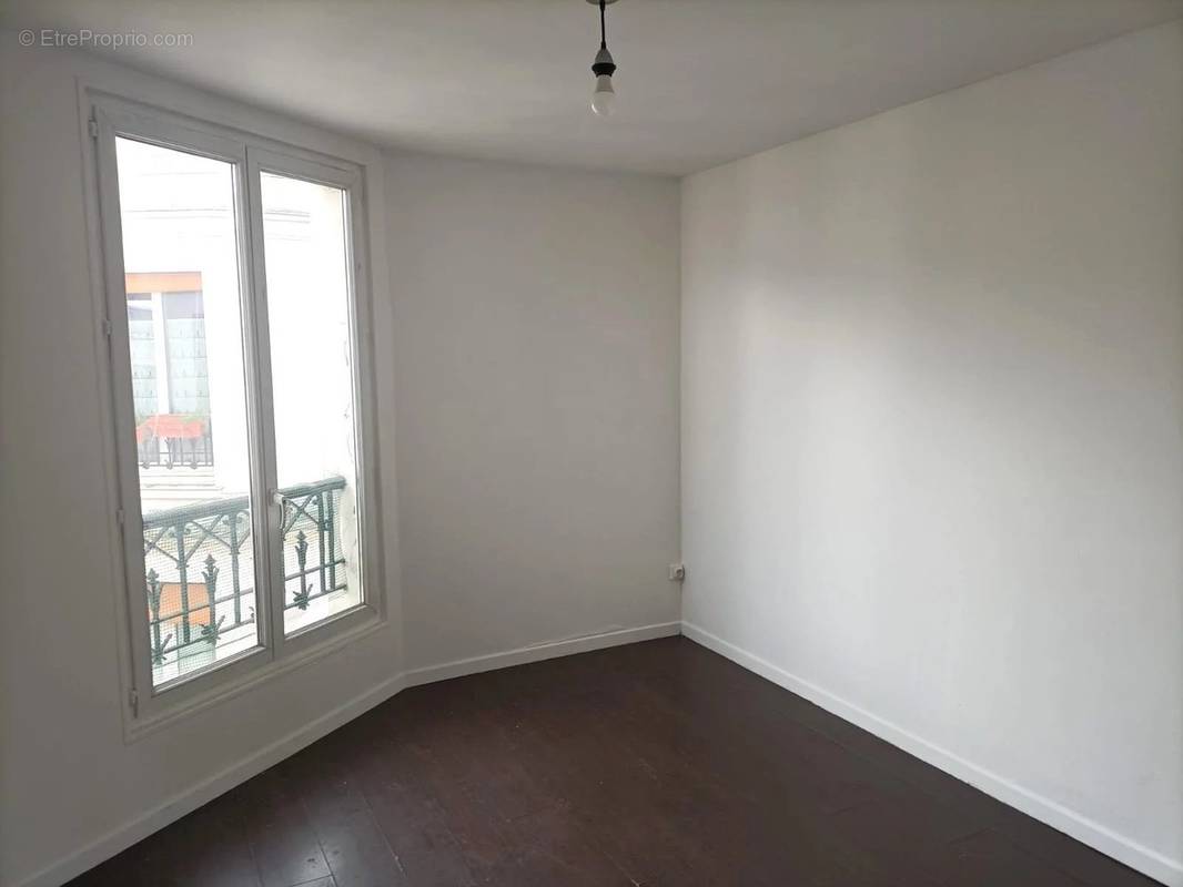 Appartement à PARIS-20E