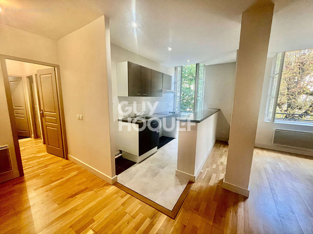 Appartement à VERSAILLES