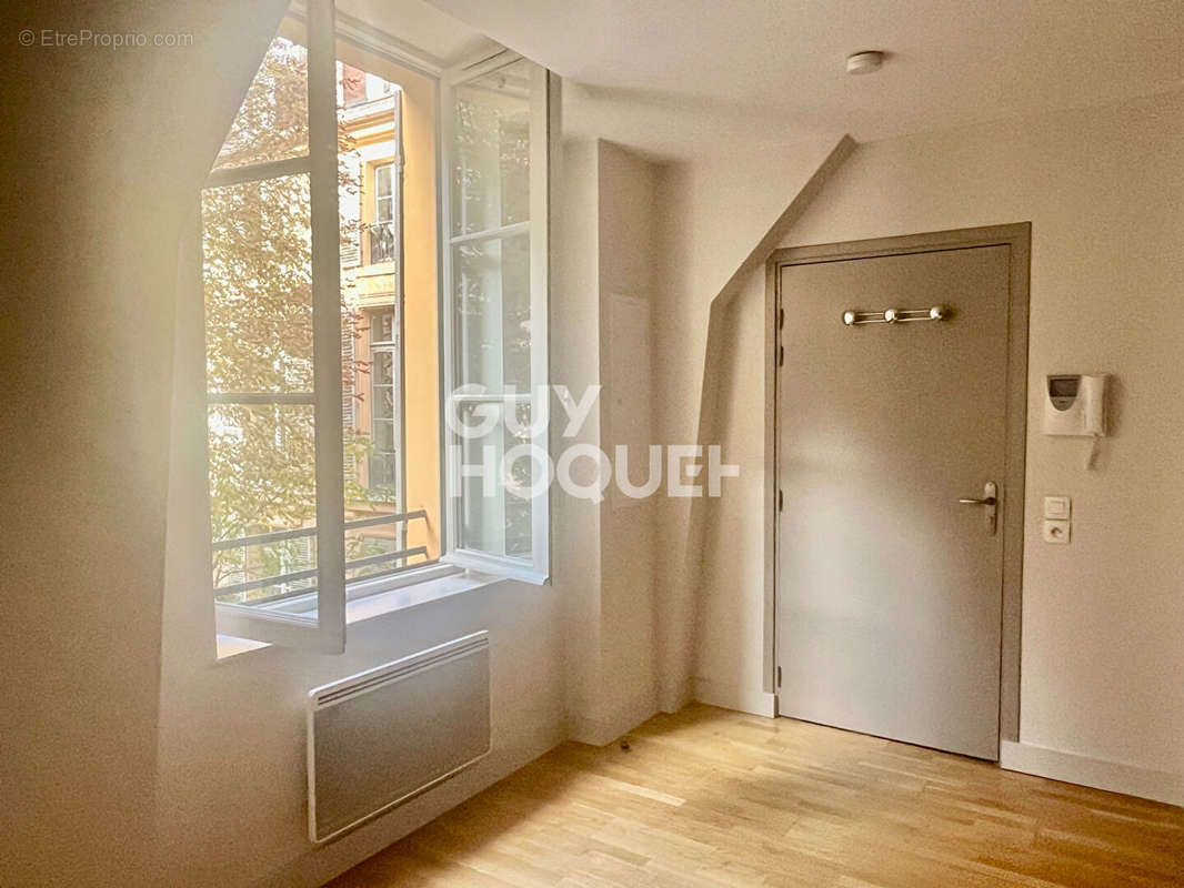 Appartement à VERSAILLES