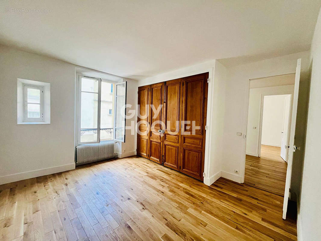 Appartement à VERSAILLES