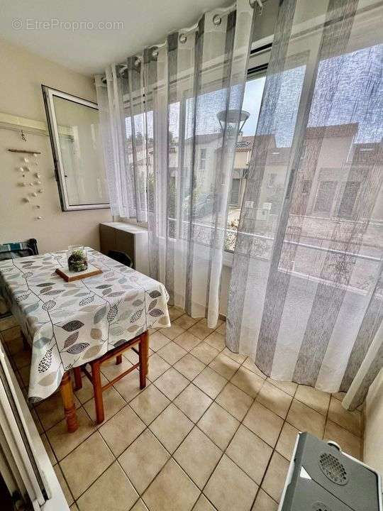 Appartement à MAUGUIO